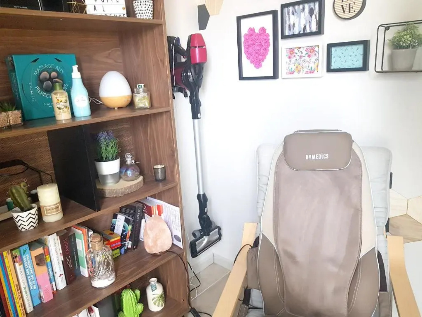 House With one Bedroom in Mornas, With Enclosed Garden and Wifi