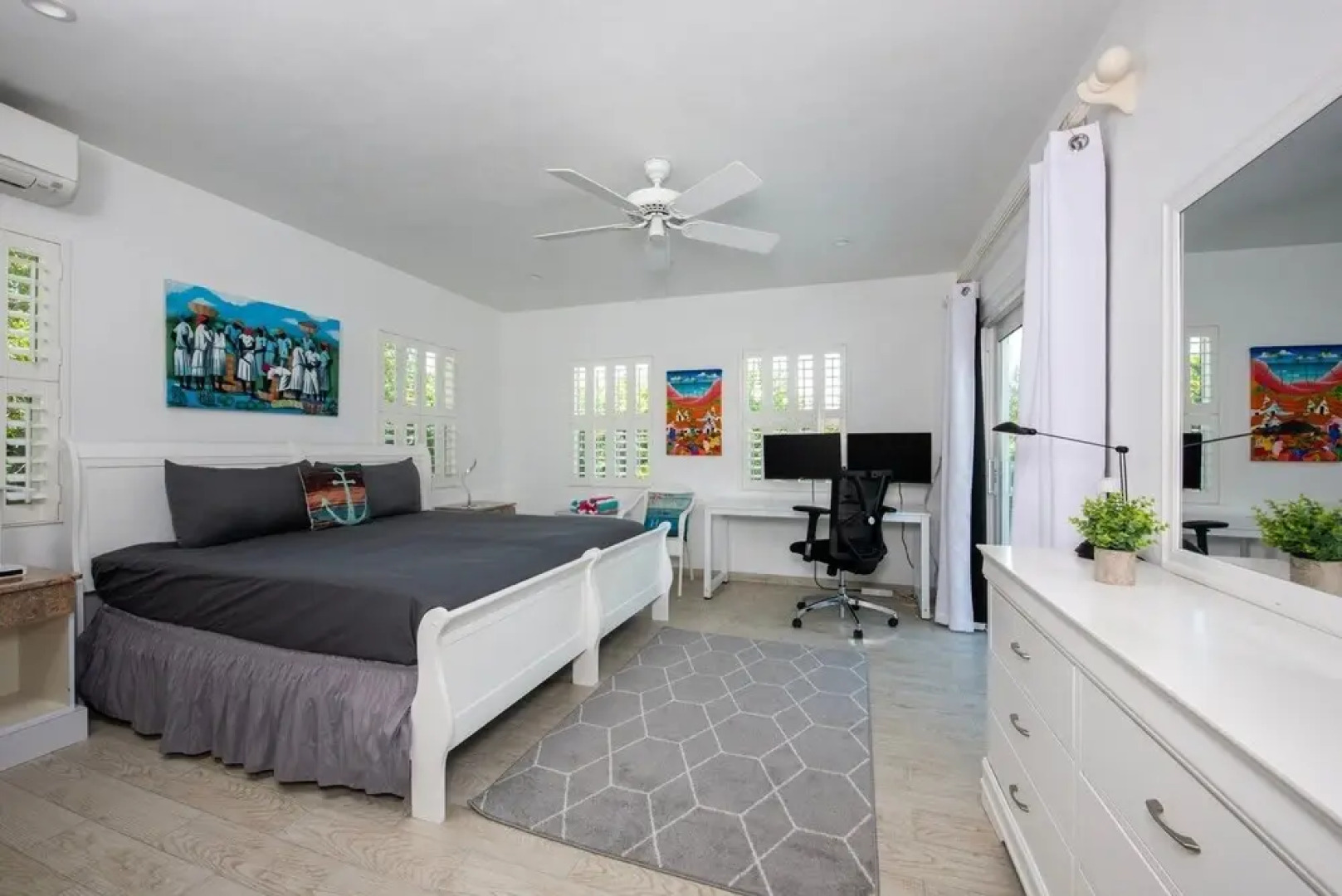 Trident Estate 6 Bedroom Estate