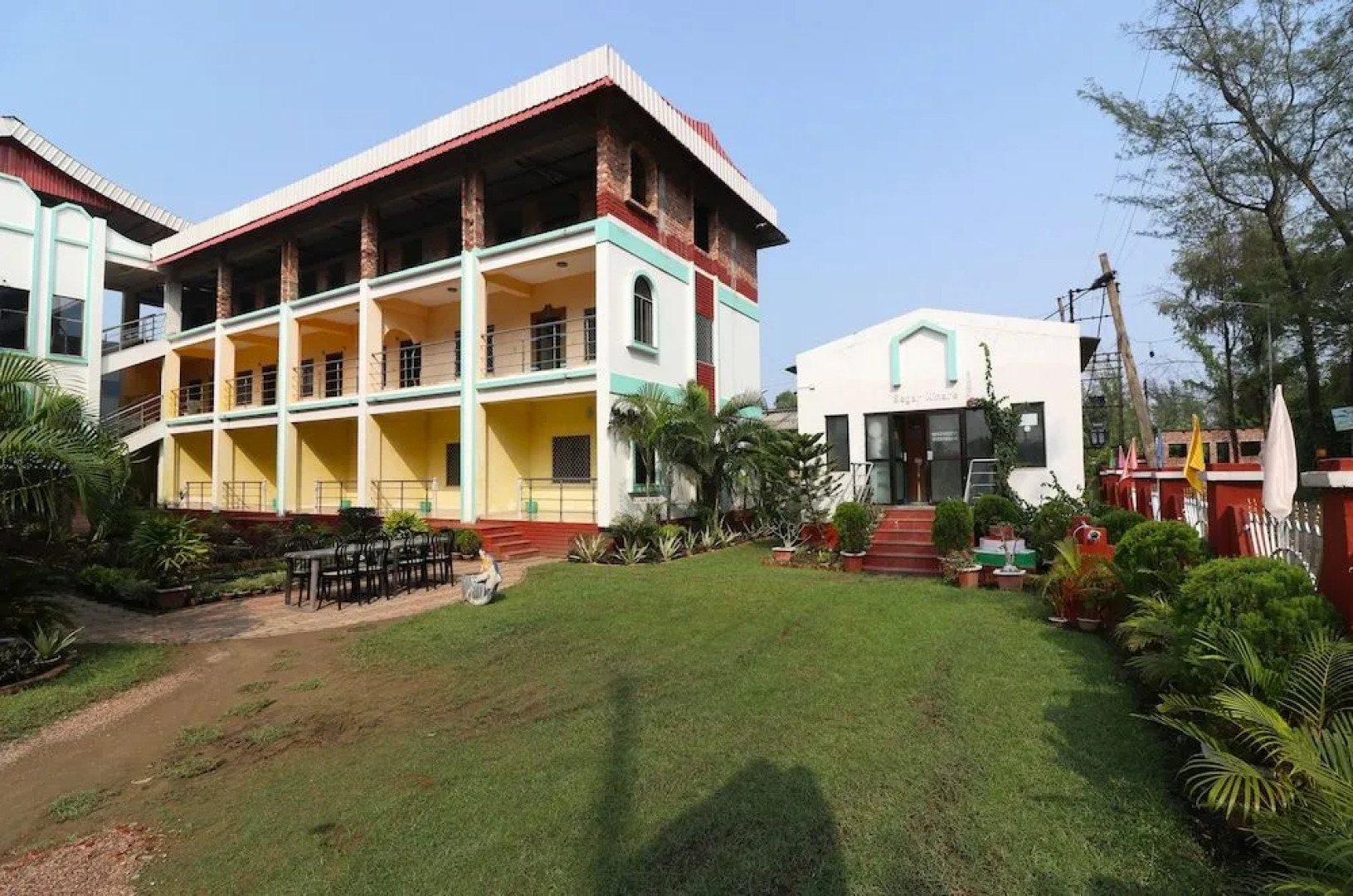 OYO 22068 Sagar Kinare