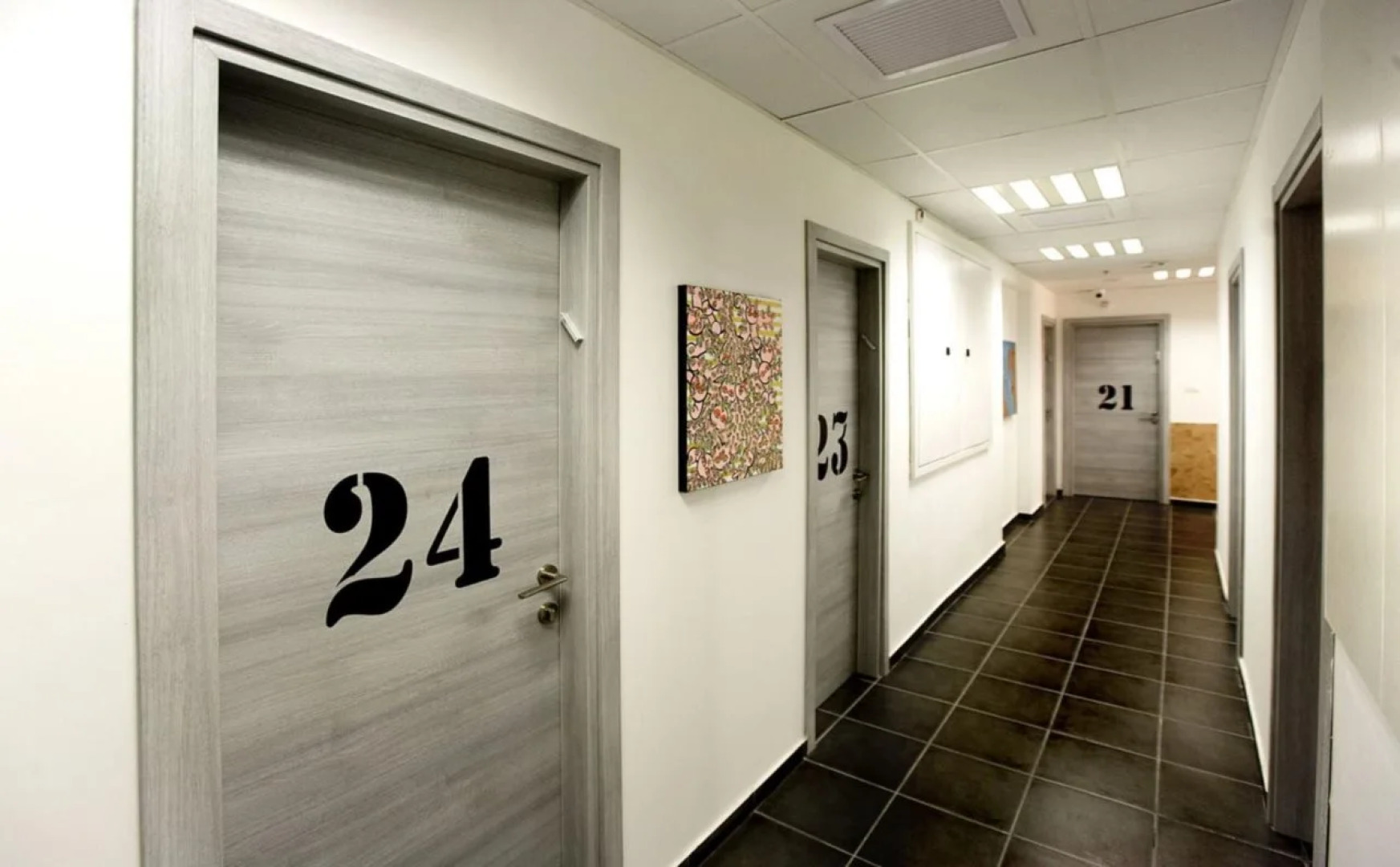 Little Tel-Aviv Hostel