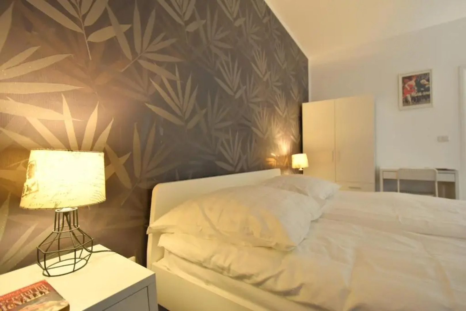 Neferprod Apartments - IS - CAM 01