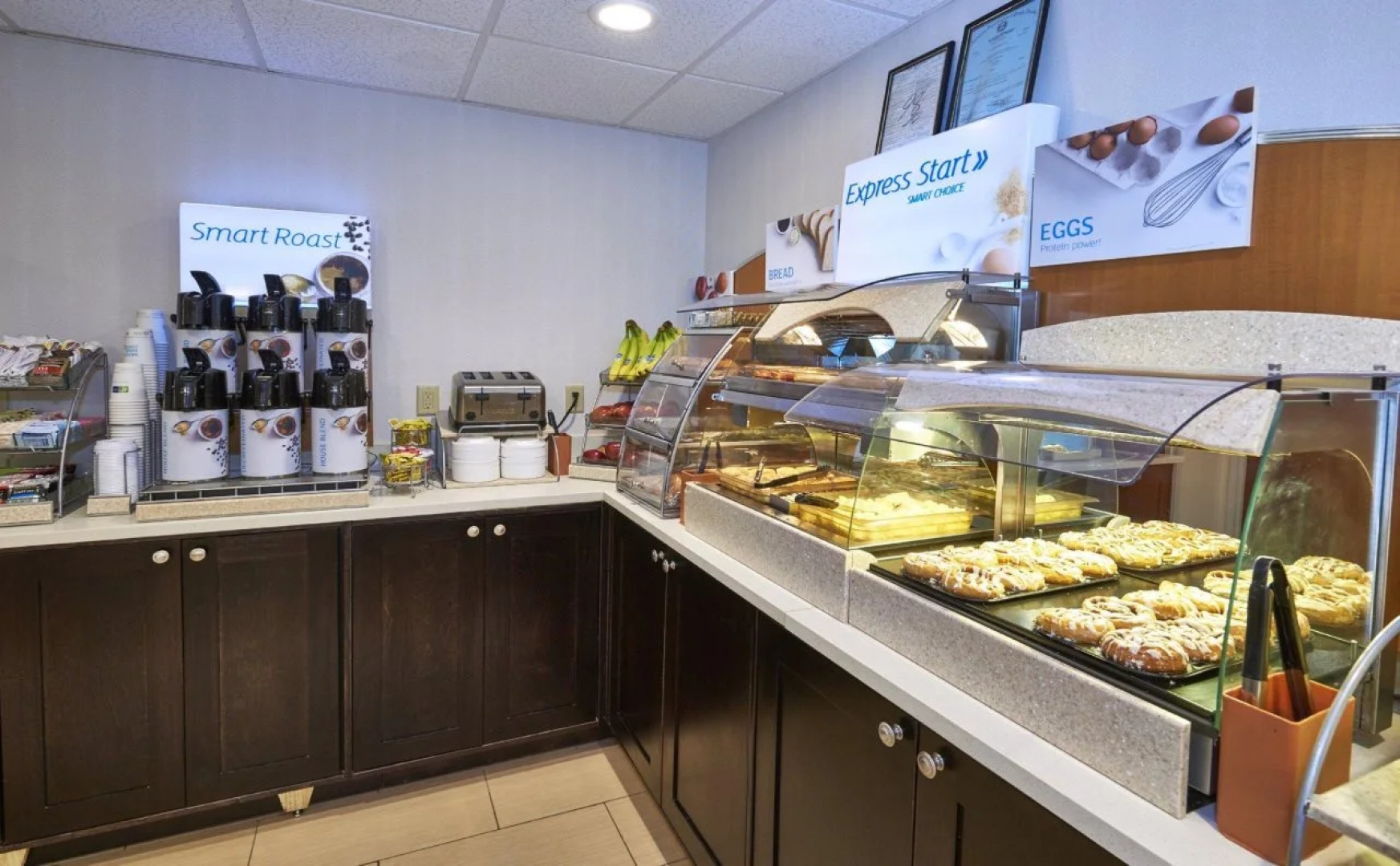 Holiday Inn Express & Suites Birmingham South - Pelham by IHG