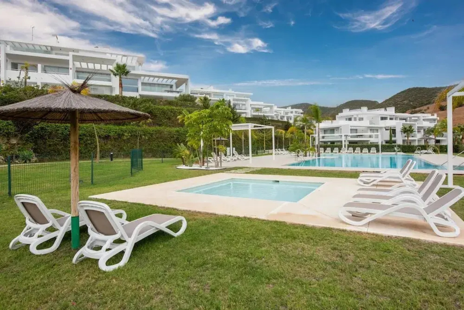 Luxury 2-bedroom sea View Apartment in Casares