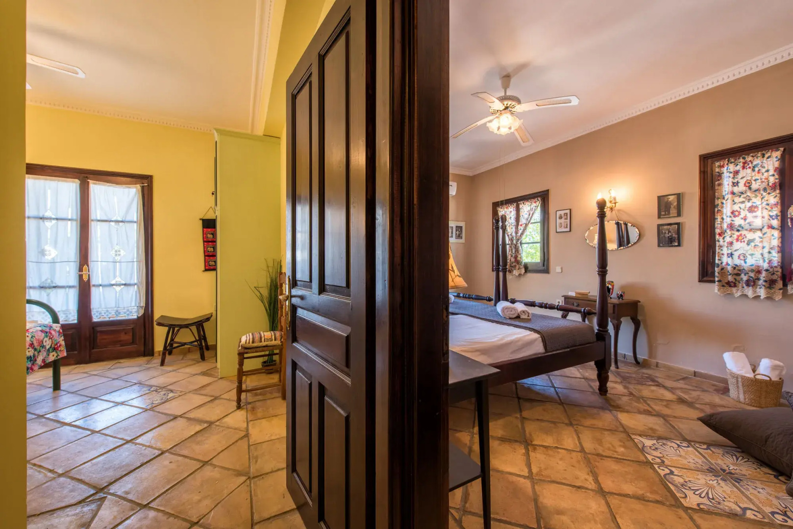 Sarakino The House of Literature