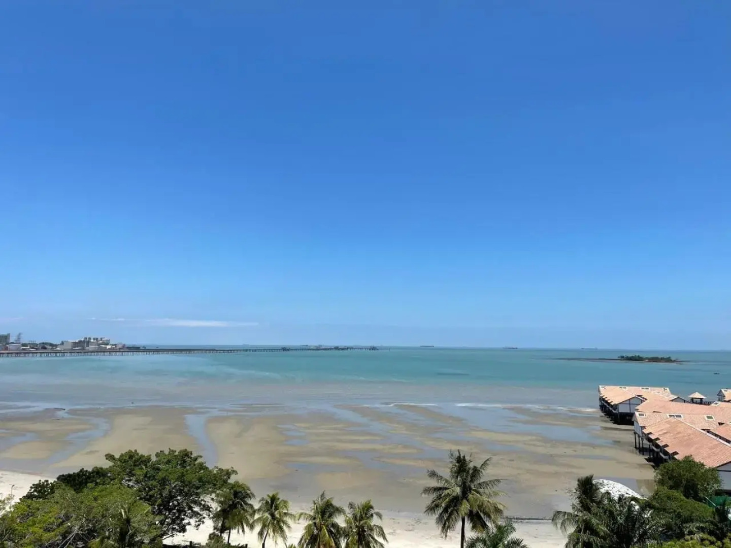 GLORY BEACH 3 bedroom Seaview Resort-PRIVATE