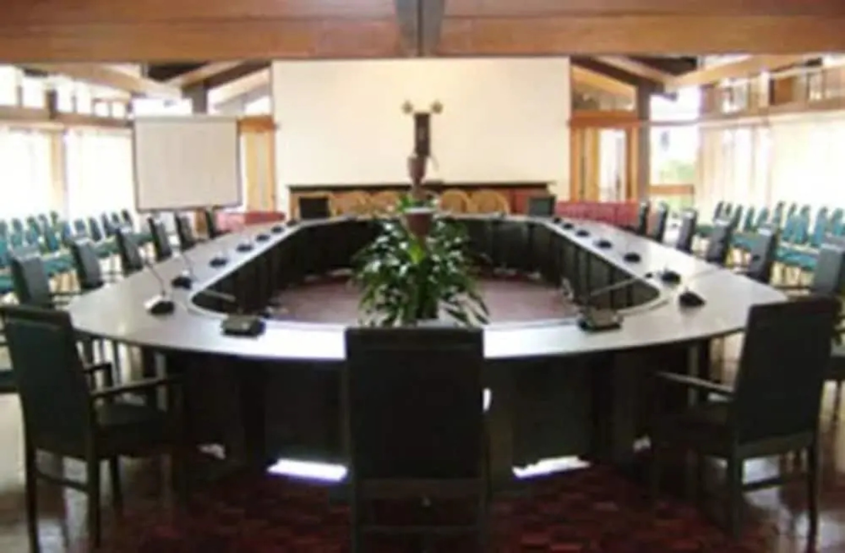 Solomon Kitano Mendana Hotel