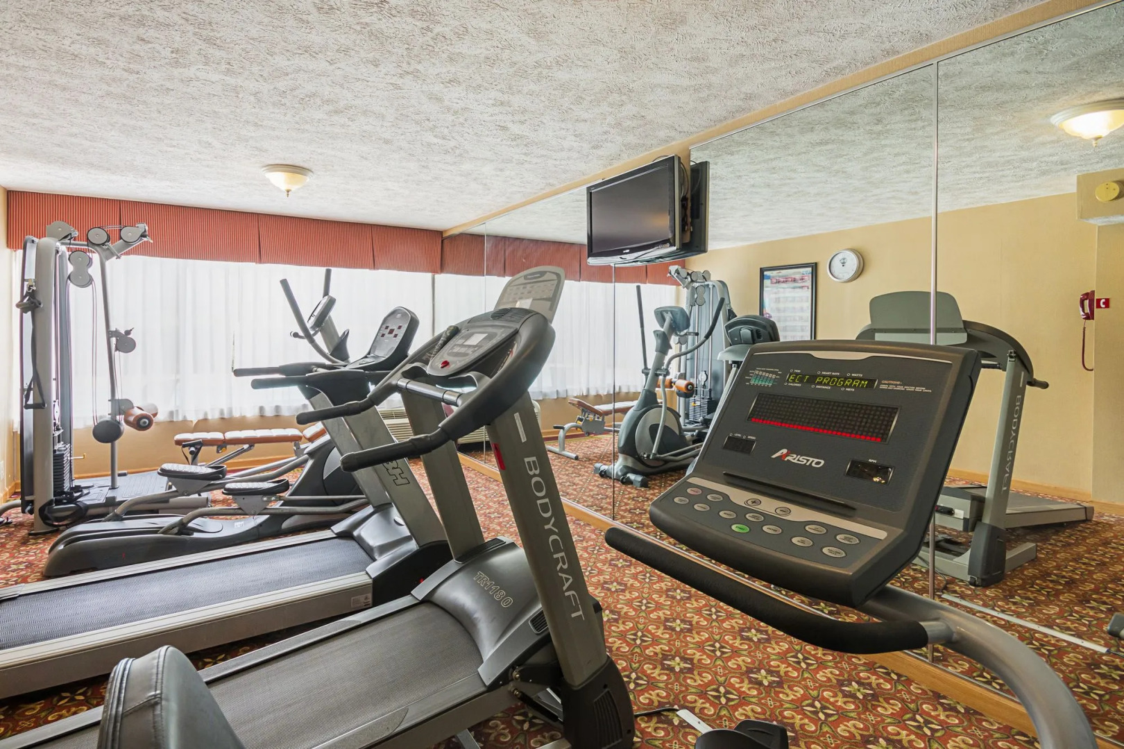 Clarion Inn Fairmont