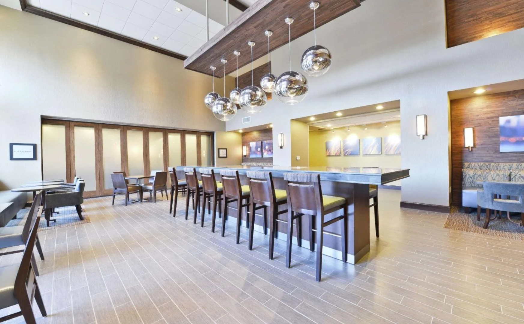 Hampton Inn & Suites Greensboro/Coliseum Area