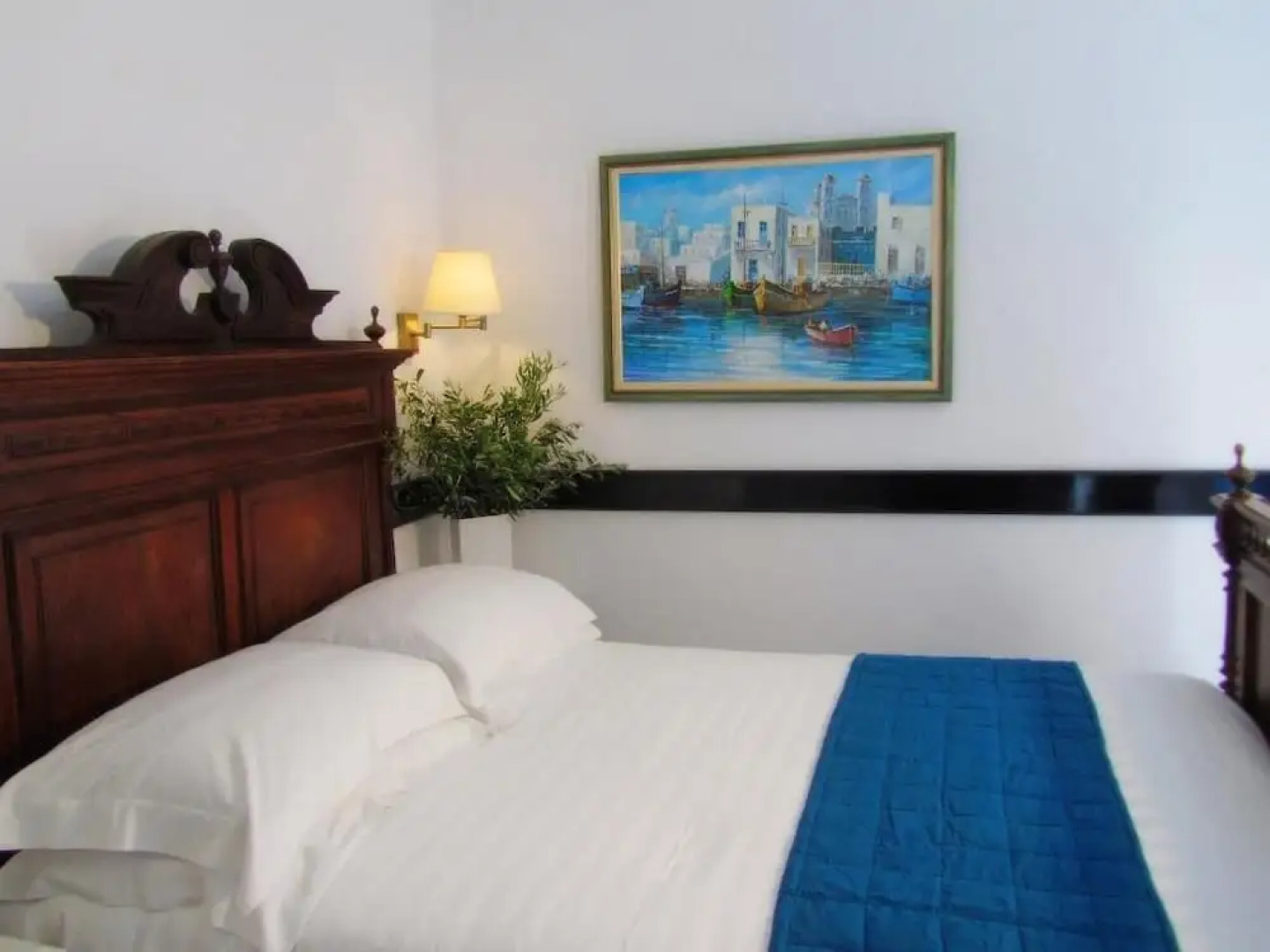 Porto Scoutari Romantic Hotel
