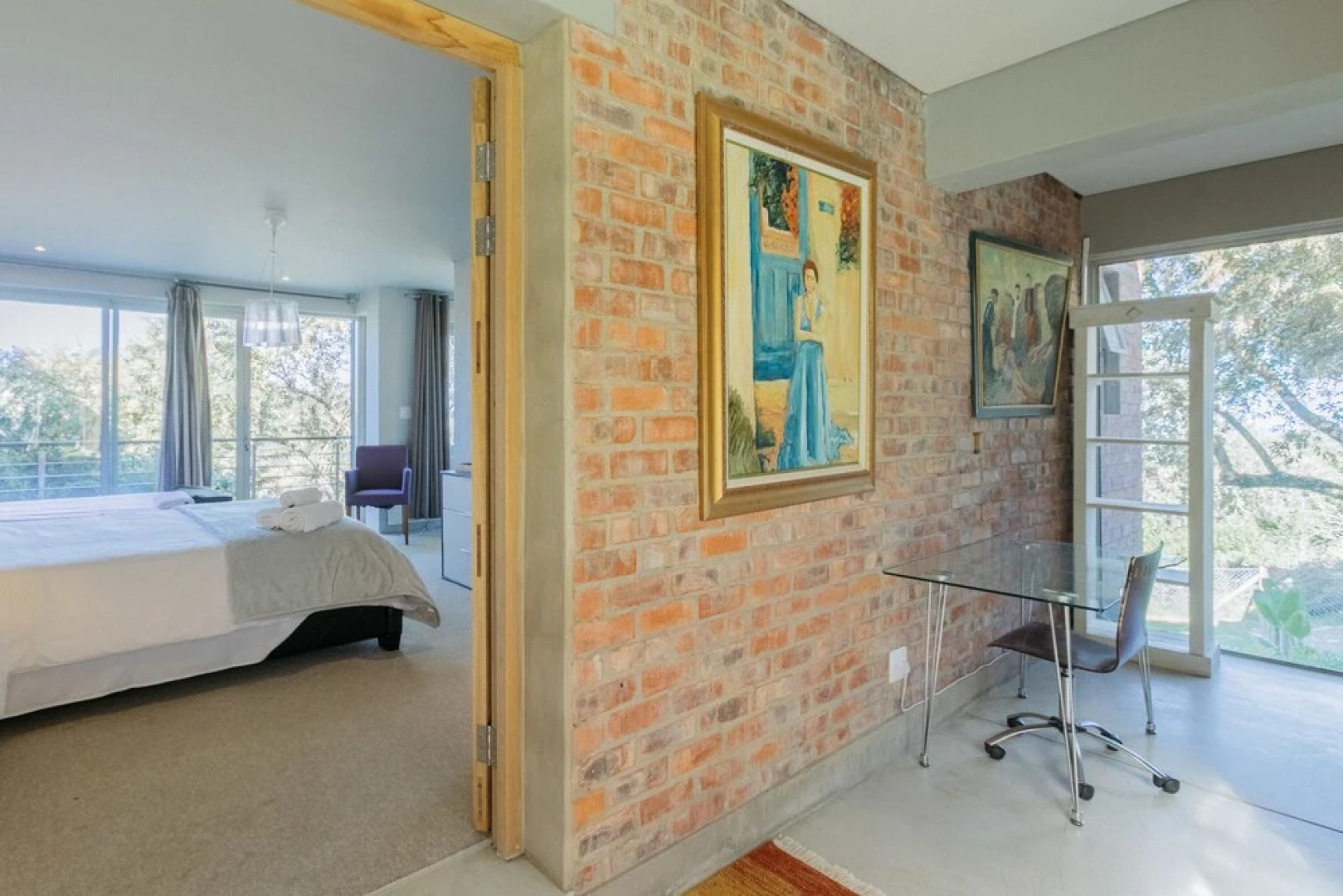 Surfari Accommodation and Venue