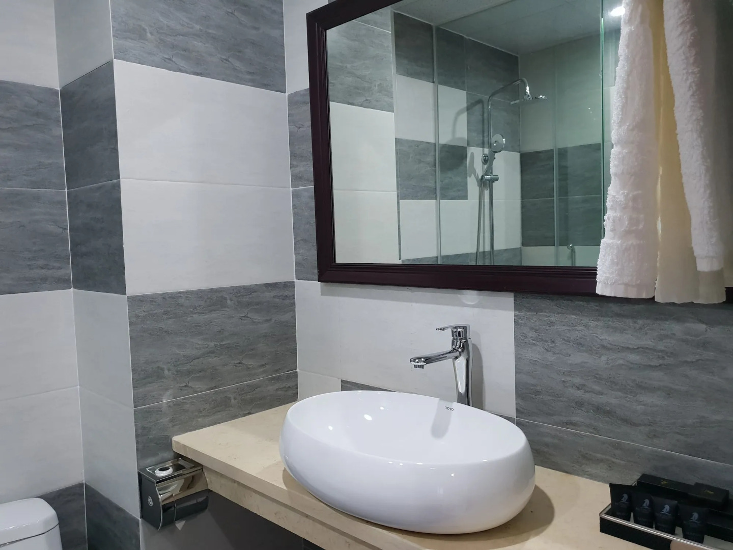 Phu Cuong Beach Hotel