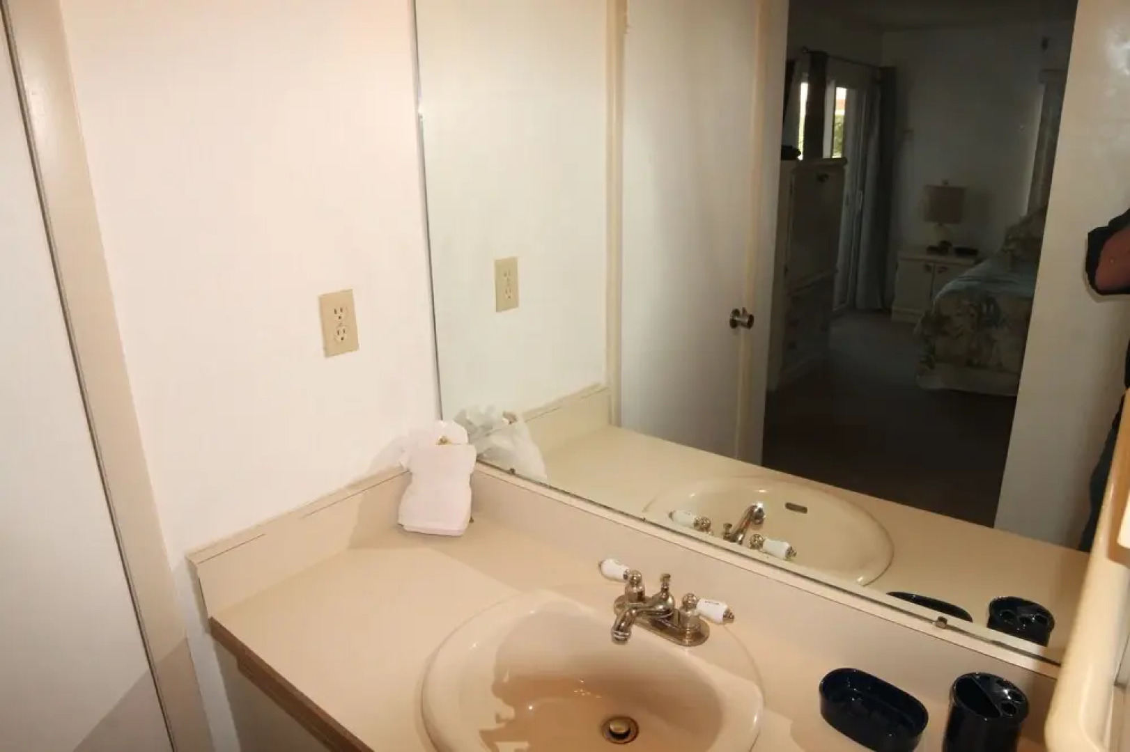 Ocean Village Club P32