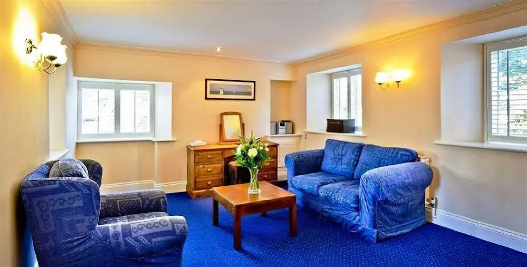 The White House Hotel