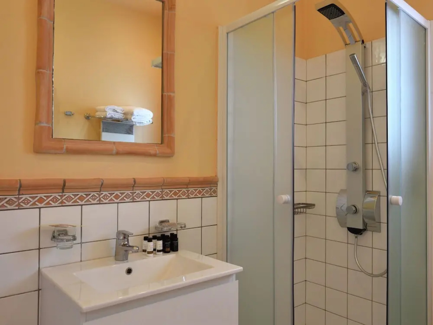 Charming Villa in Paros with Swimming Pool