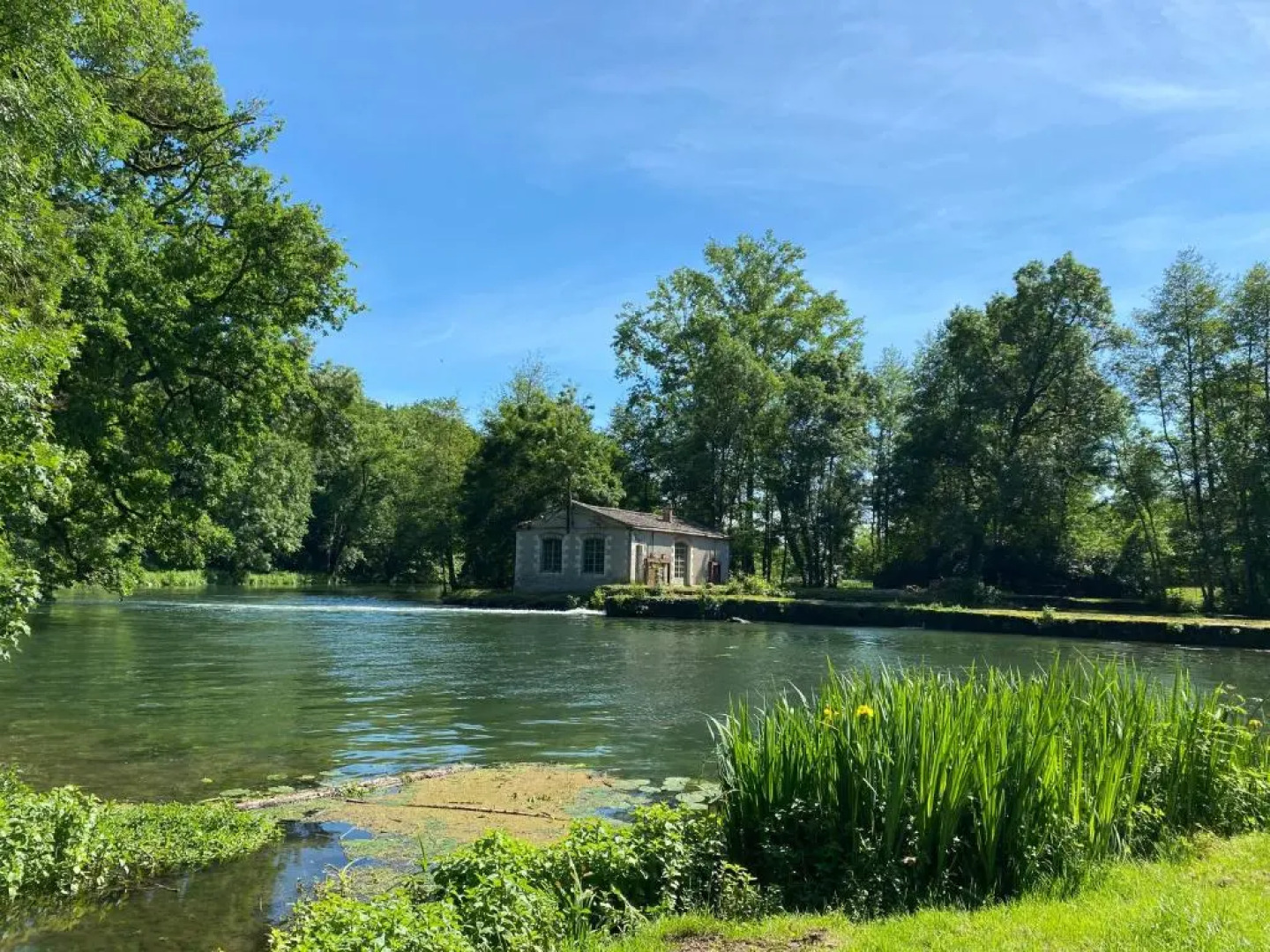 Château des Loups - Les Pommiers