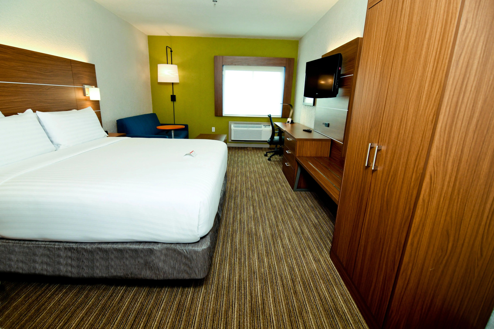 Holiday Inn Express Flint-Campus Area by IHG
