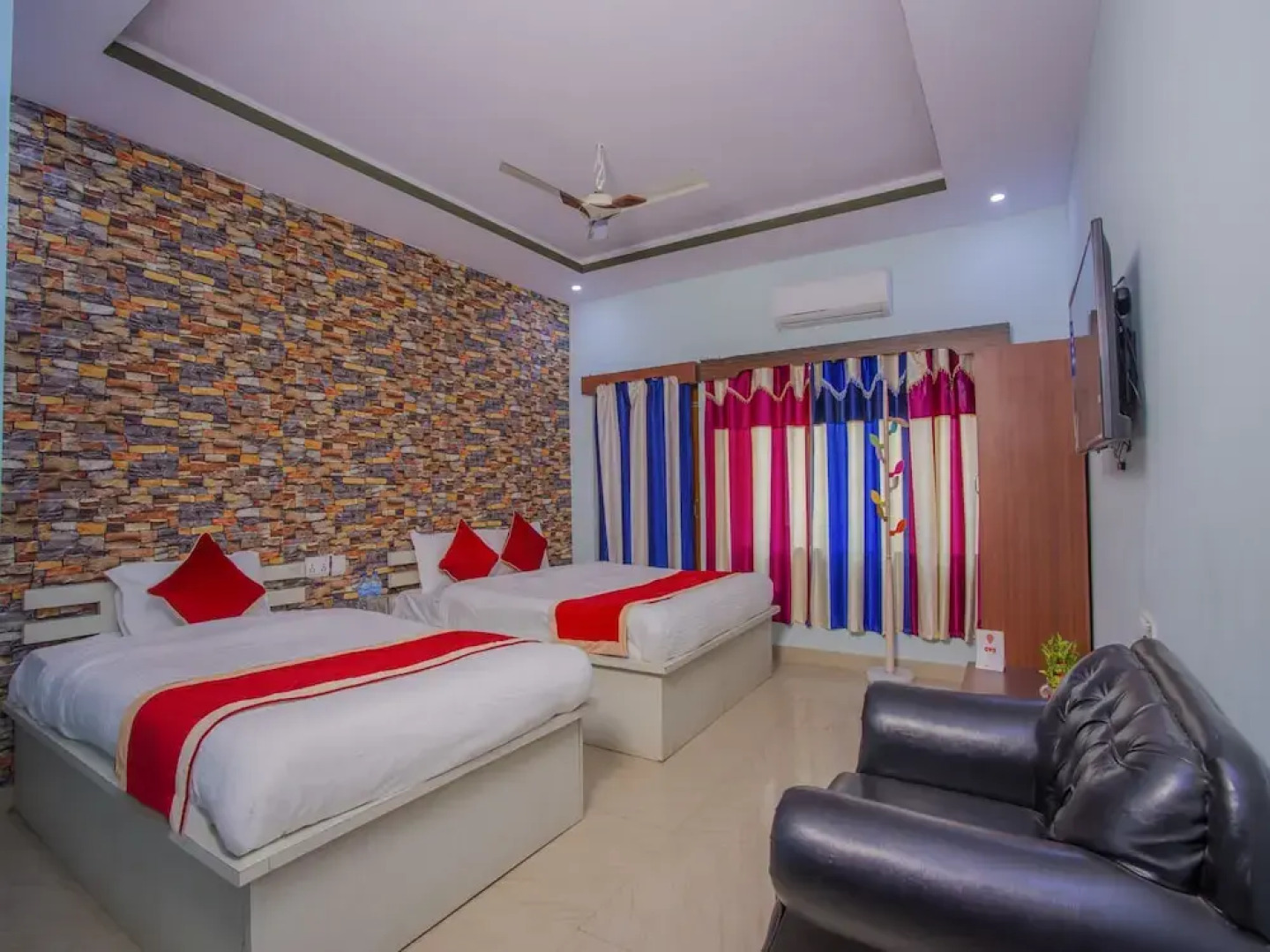 OYO 308 Hotel Shubham