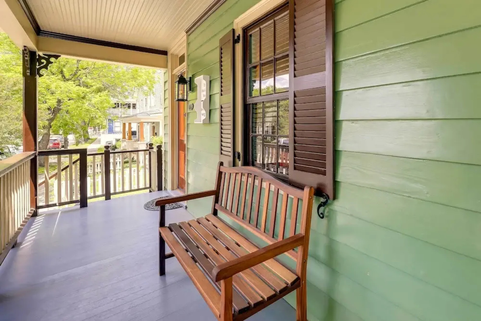 Victorian Vacation Rental Apt in Downtown New Bern