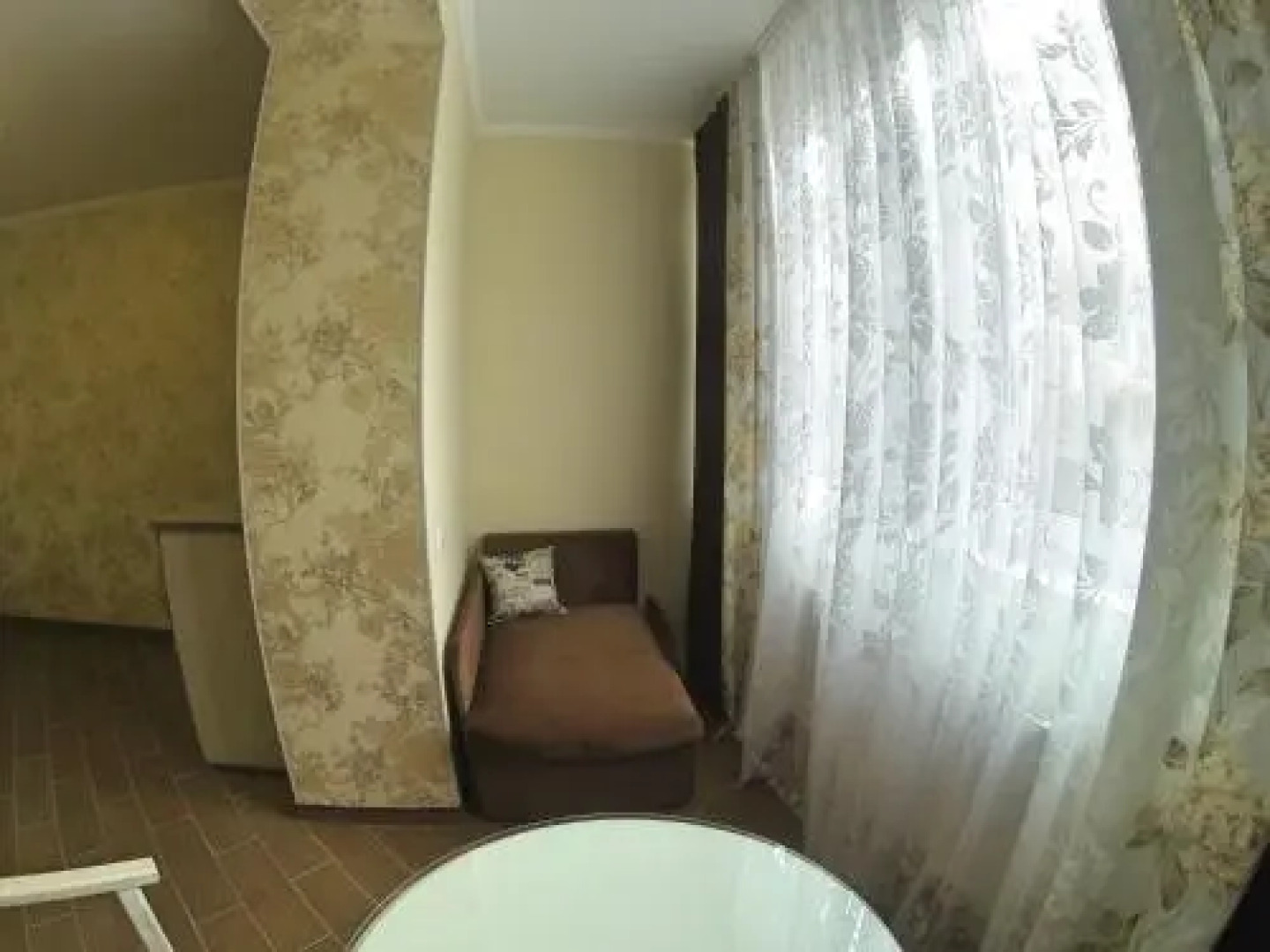 Apartamienty v "Riezidientsii-8"