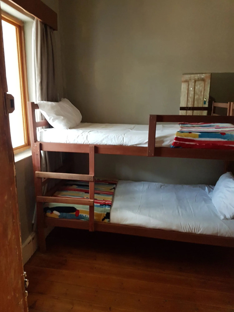 Oasis Shanti Backpackers