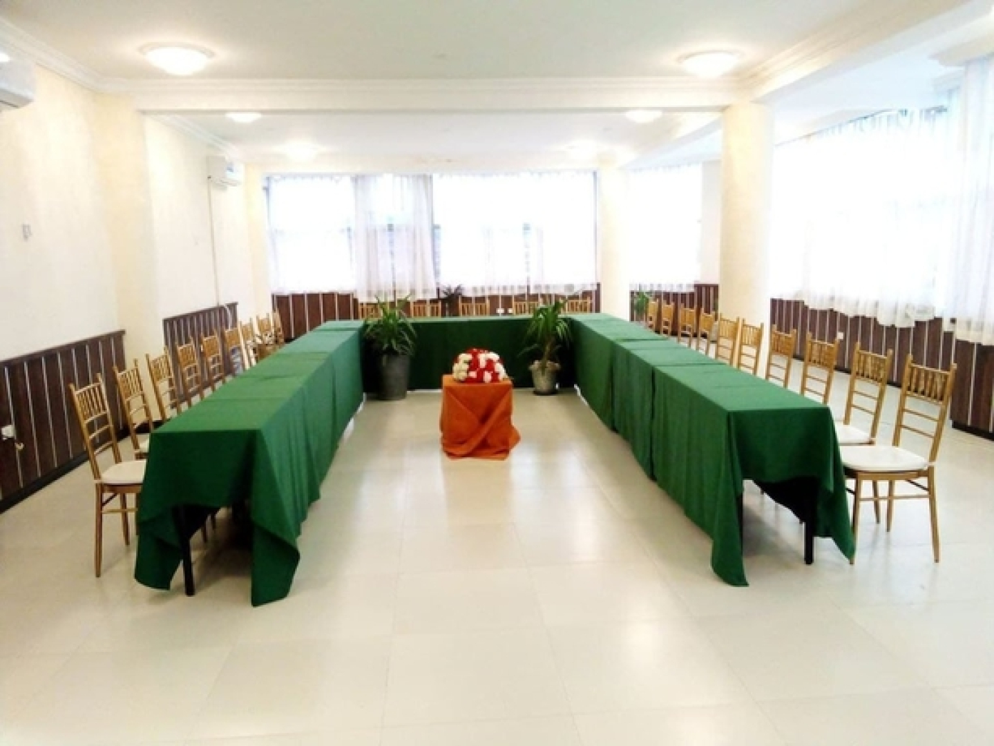 Knights Inn Albany Airport