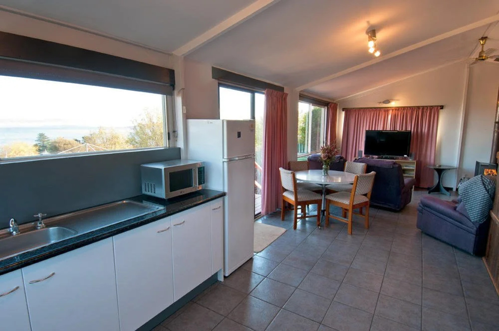 Discover Bruny Island Holiday Accommodation