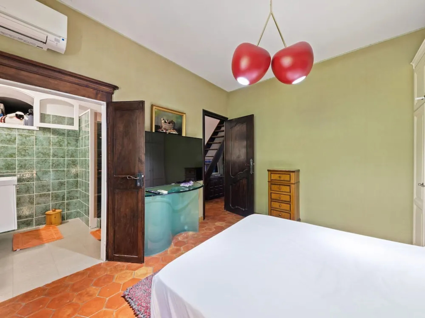 Unparalleled Combination of Nature and Water in This House on the Côte Bleue