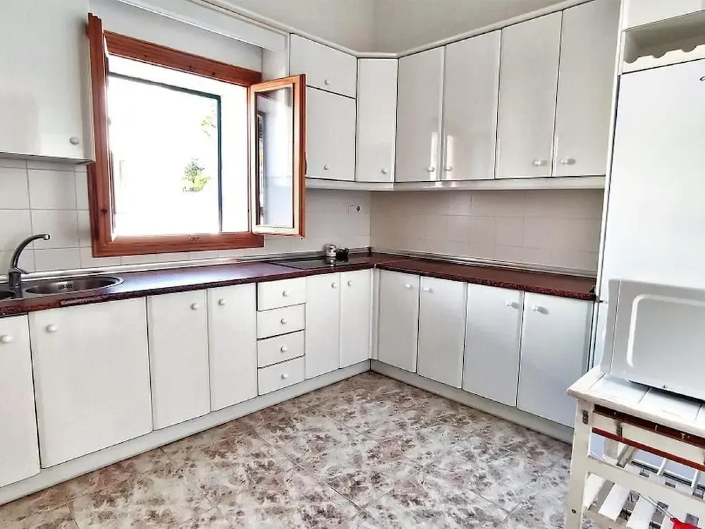 Belvilla by OYO Villa Cepillo I