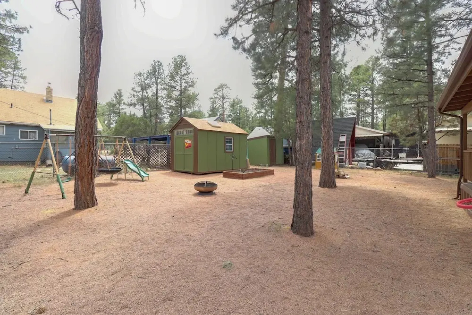 Overgaard Family Retreat w/ Fire Pit & Grill!