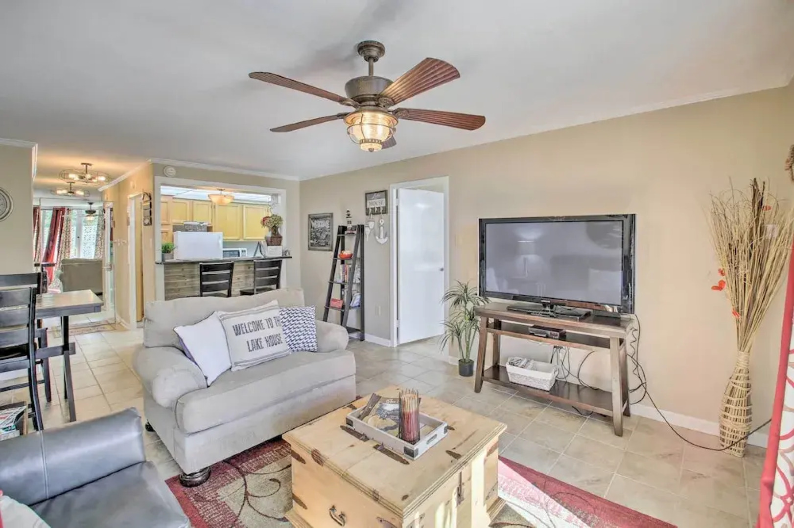 Stunning Hot Springs Condo on Lake Hamilton!