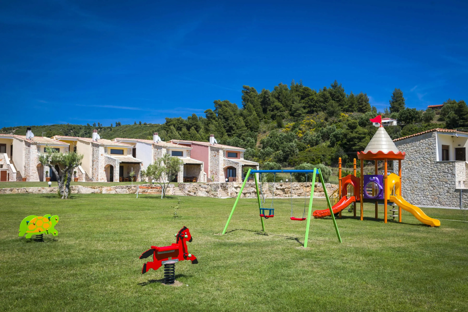 Nefeli Villas and Suites