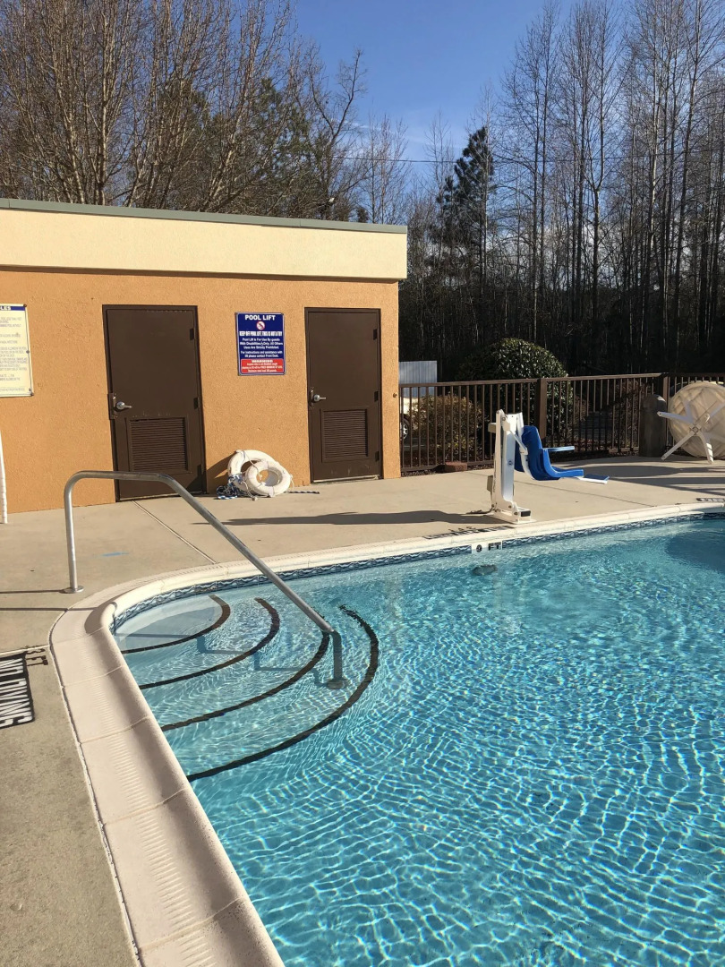 La Quinta Inn & Suites by Wyndham Fayetteville I-95