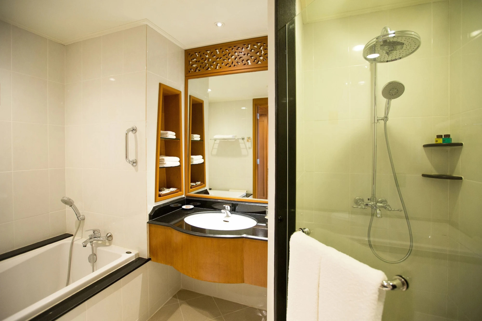 The Imperial River House Resort