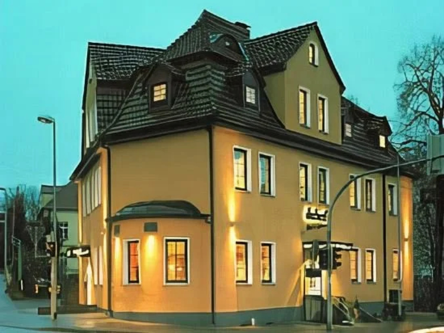 Deckerts Hotel & Restaurant