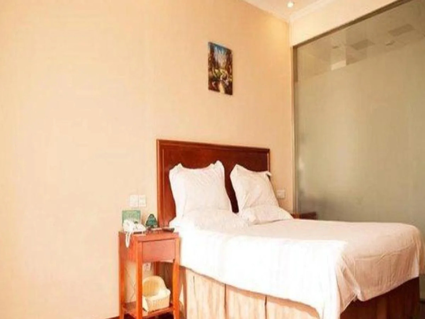 GreenTree Inn Heze Mudan Road Bus Terminal Station Express Hotel