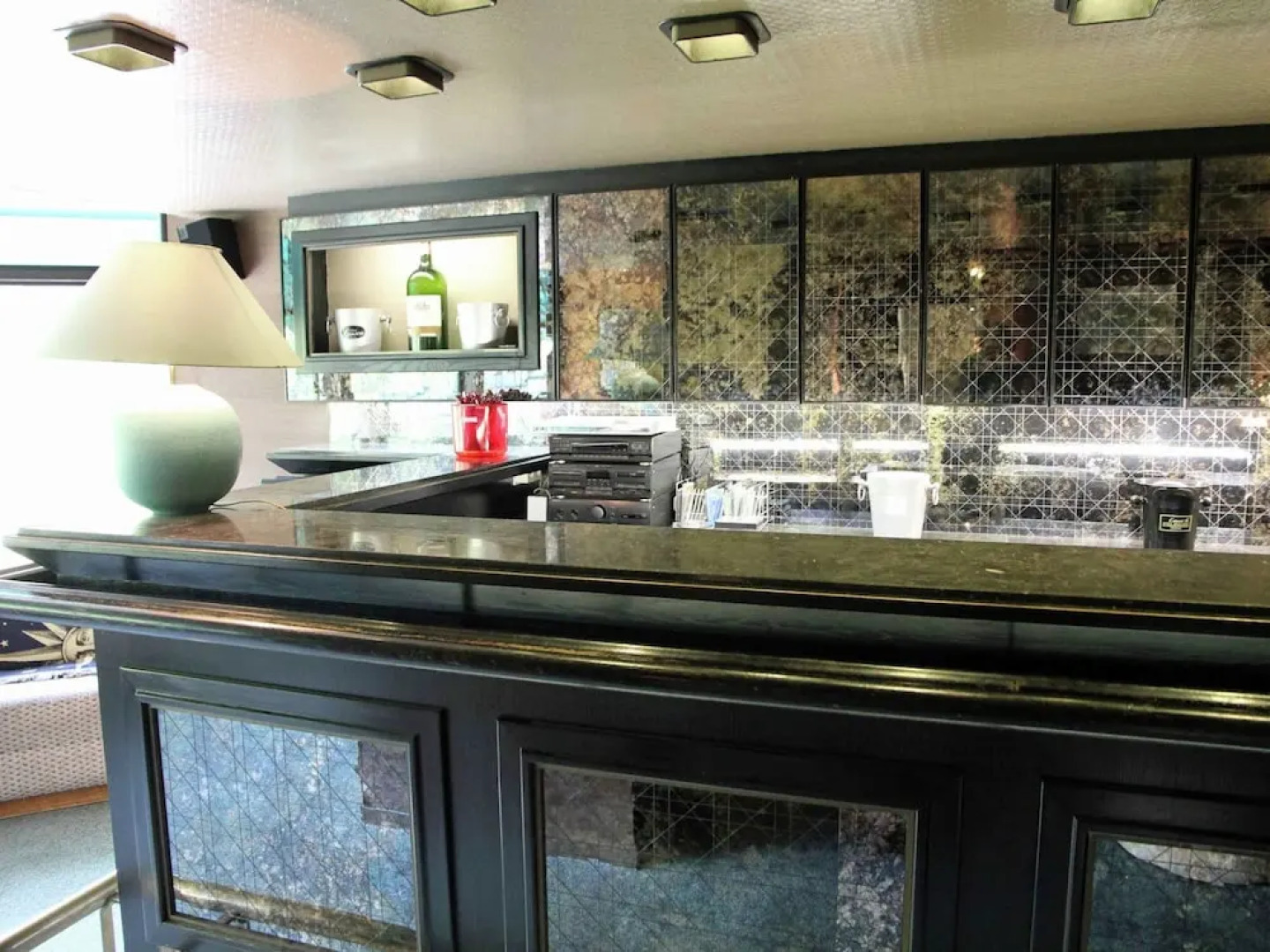 La Roche Riverside Mansion