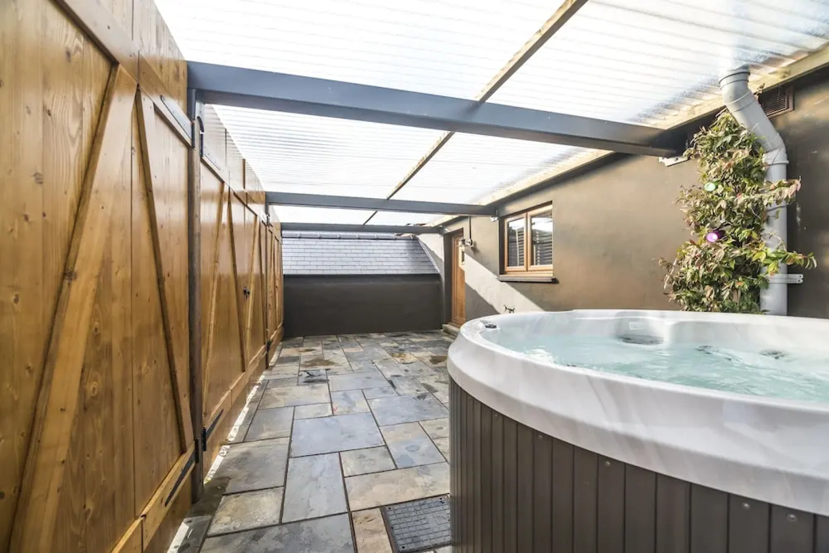 Lavender - Luxurious Barn Conversion