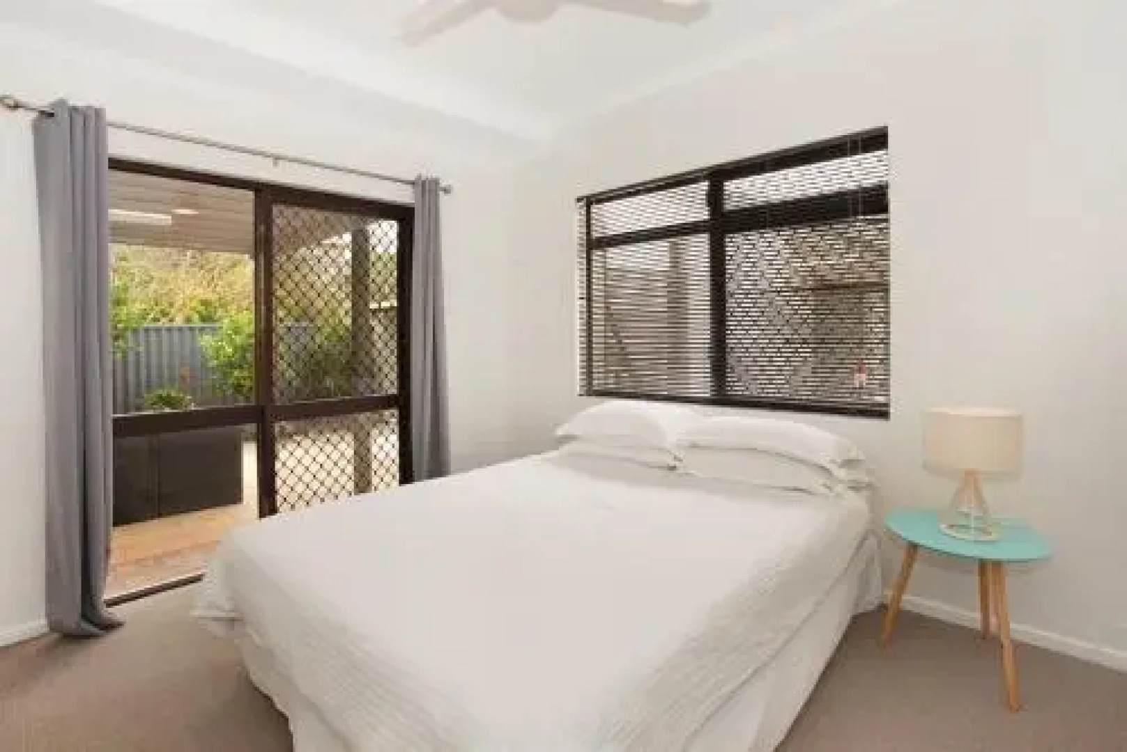 6 Petrie Ave, Marcoola, Pet Friendly, Linen supplied