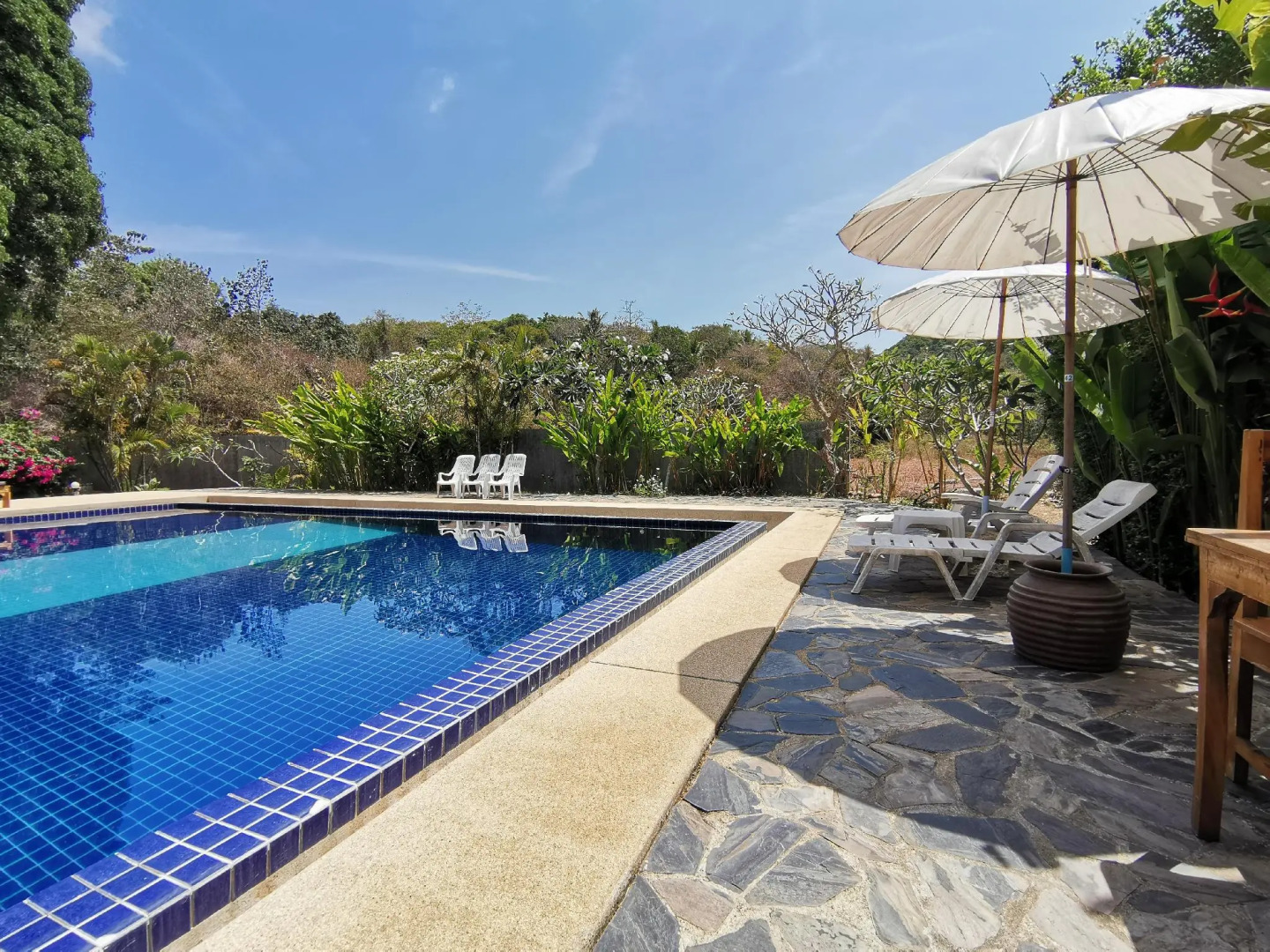 Lanta Whiterock Resort