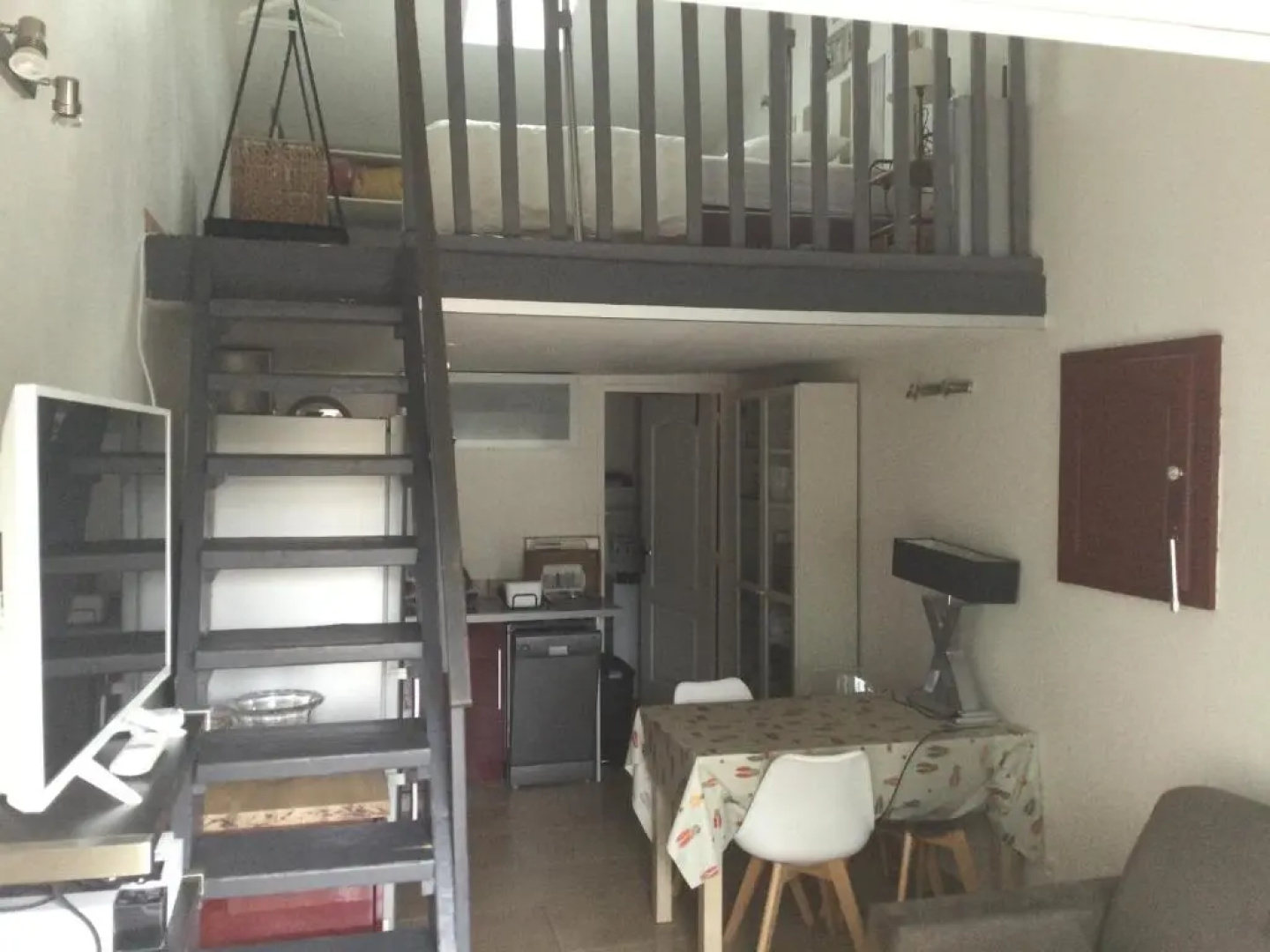 Studio en Provence avec piscine