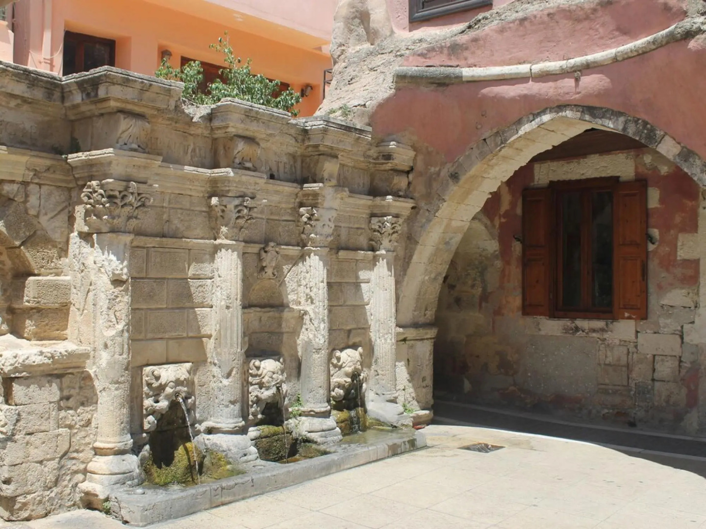 Villa in Agia Galini With Pool Views