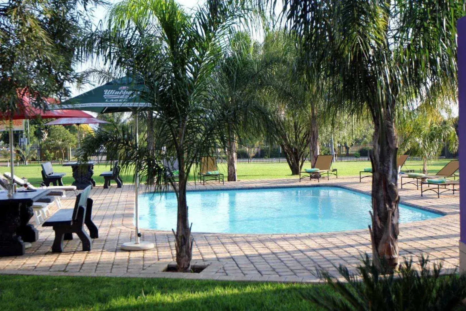 Casa Bianca Guest Lodge