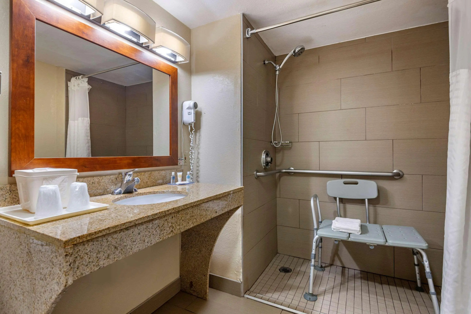 Comfort Inn Matthews - Charlotte