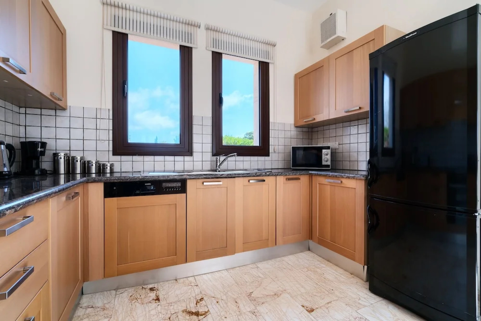 3 bedroom villa Dionysos 373 with private pool and pretty garden, Peaceful location within Aphrodite Hills Resort