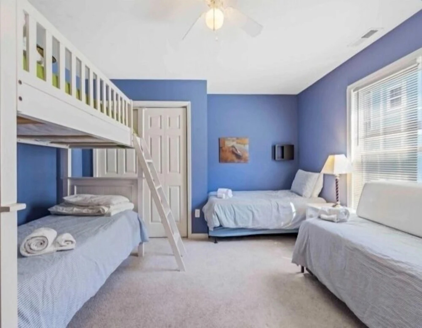 Bikinis / Martinis - The Perfect Spot For Fun Days In The Sun And Salt Air - Be Sure To Check Out Our Beautiful Bike/walking Path 3 Bedroom Townhouse by Redawning