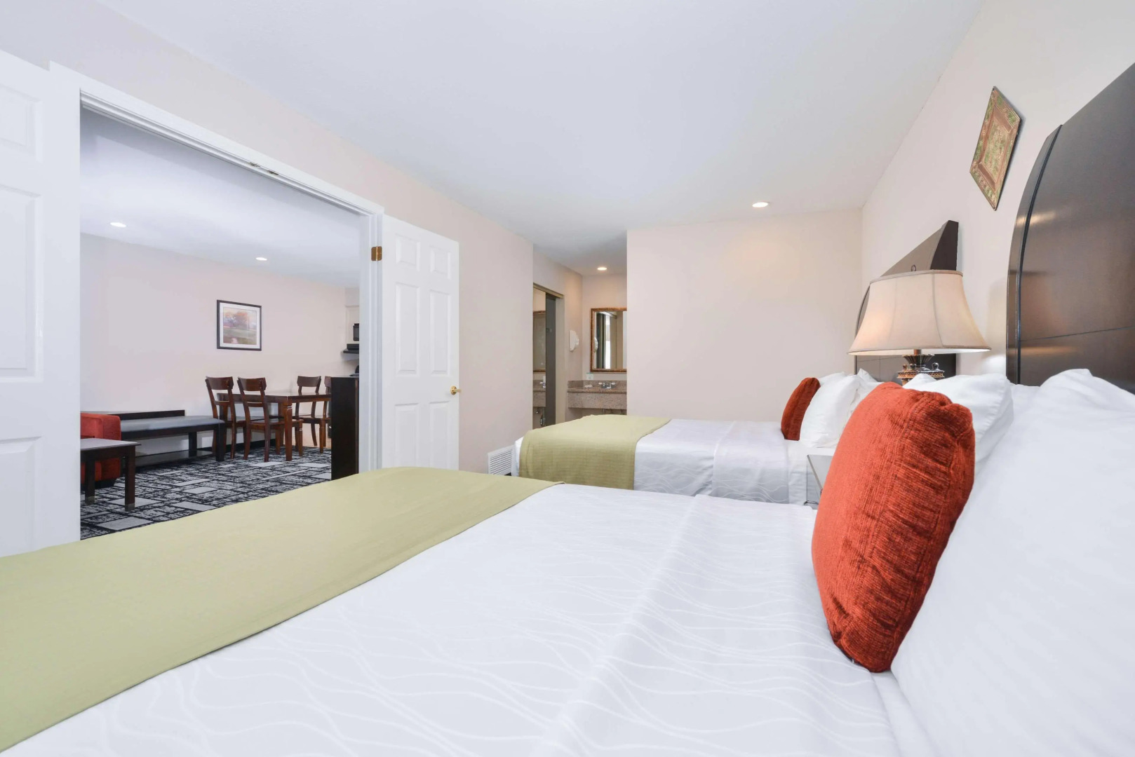 Best Western Plus Meridian Inn & Suites, Anaheim-Orange