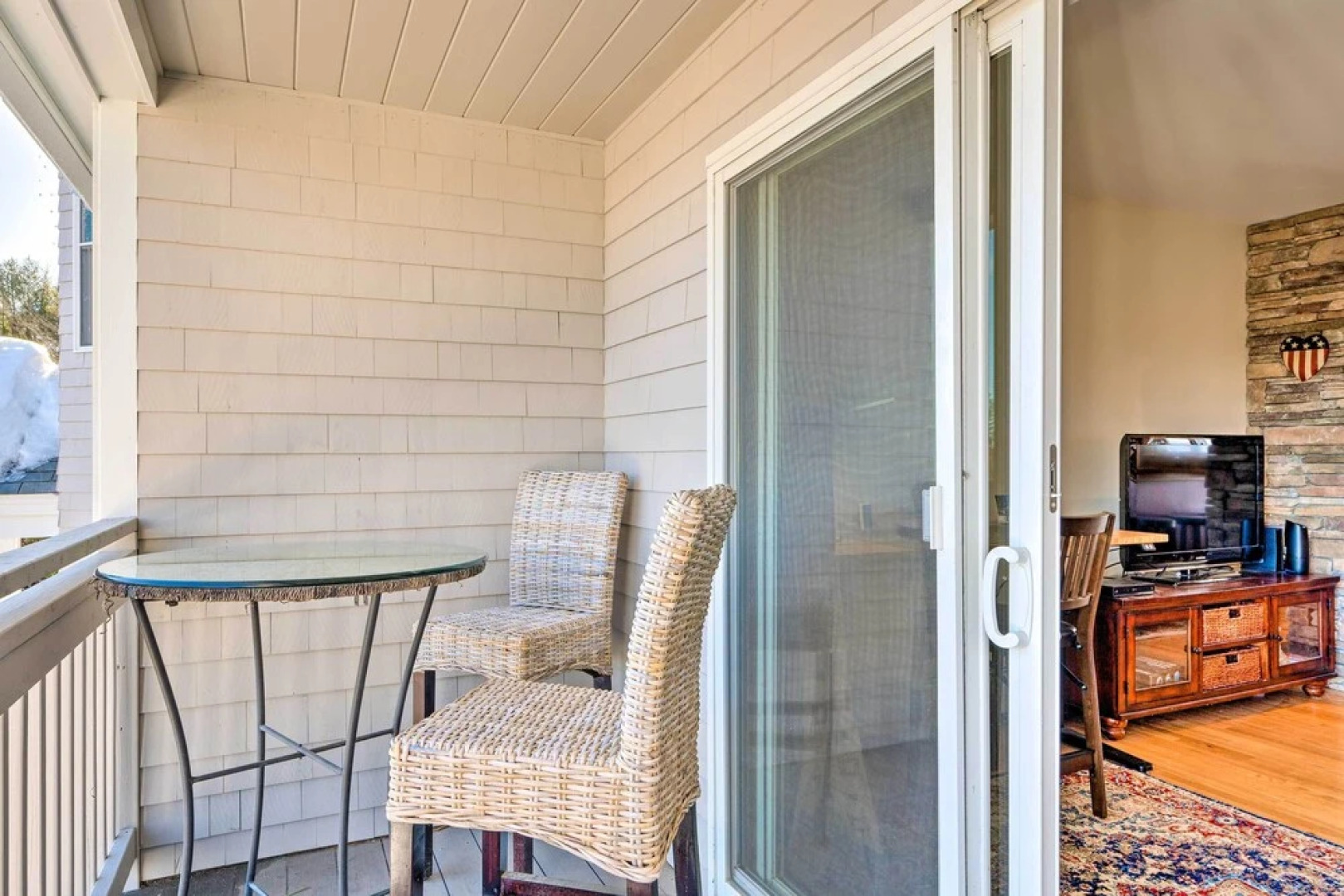 Bethel Townhome: 8 Mi to Sunday River Resort!