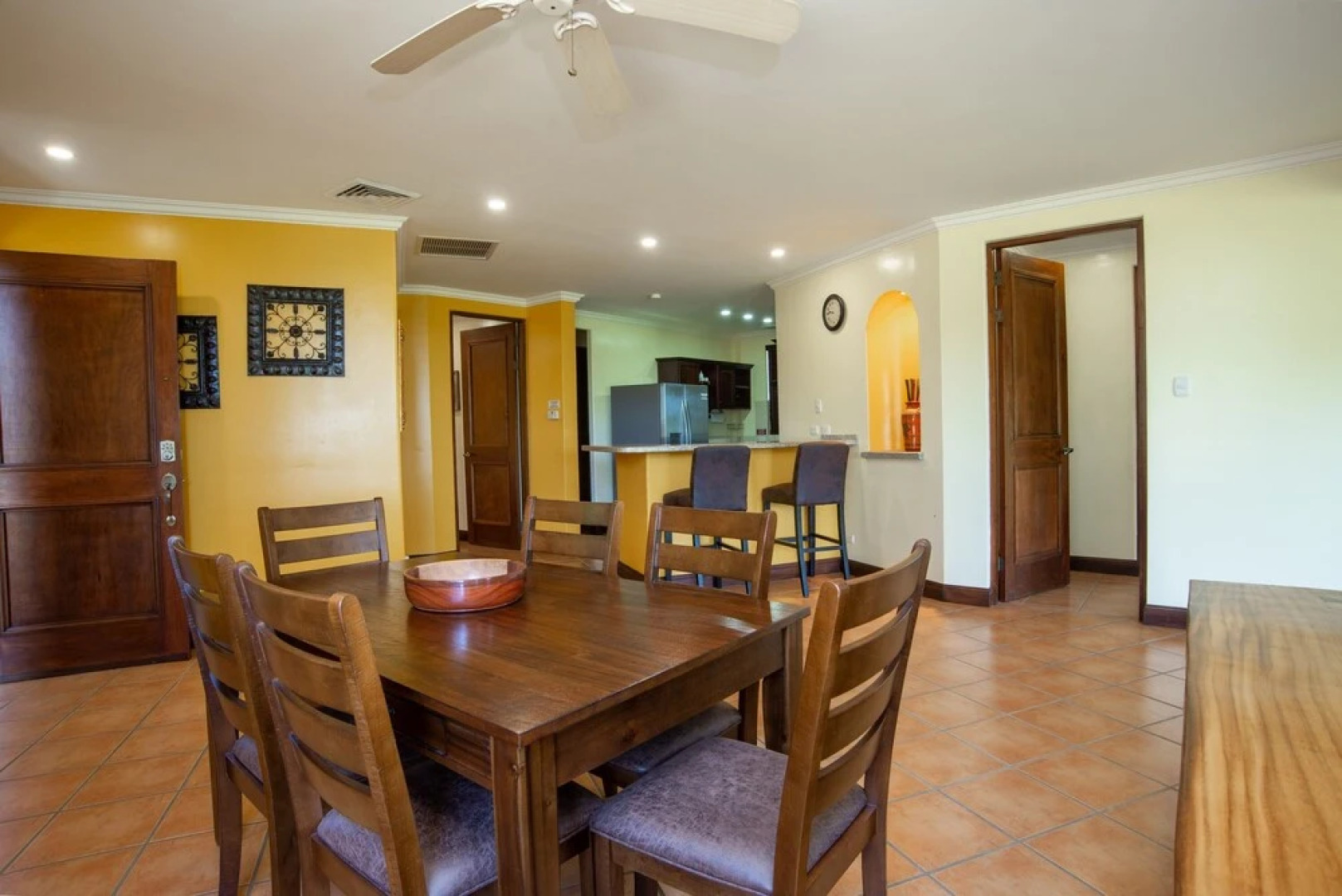 Peek-a-Boo Ocean view Condo at Reserva Conchal