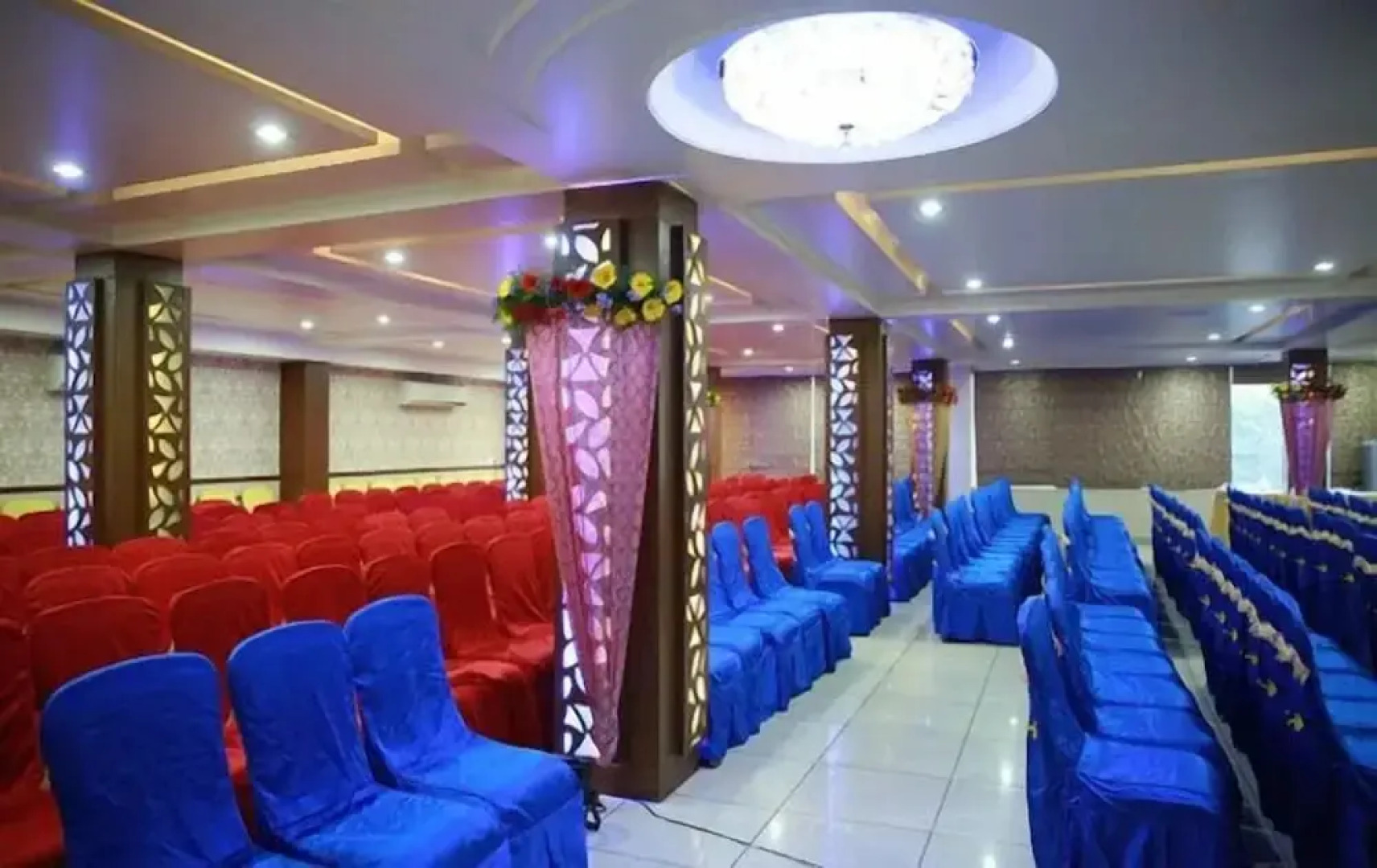 OYO 13494 Hotel Nakshatra Inn