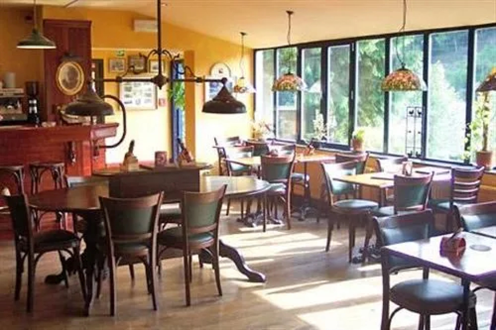 Hotel Le Val de Poix - Logis Hotel Restaurant